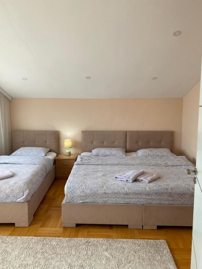 Apartment Perla Prishtine Bagian luar foto