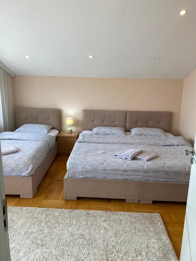 Apartment Perla Prishtine Bagian luar foto