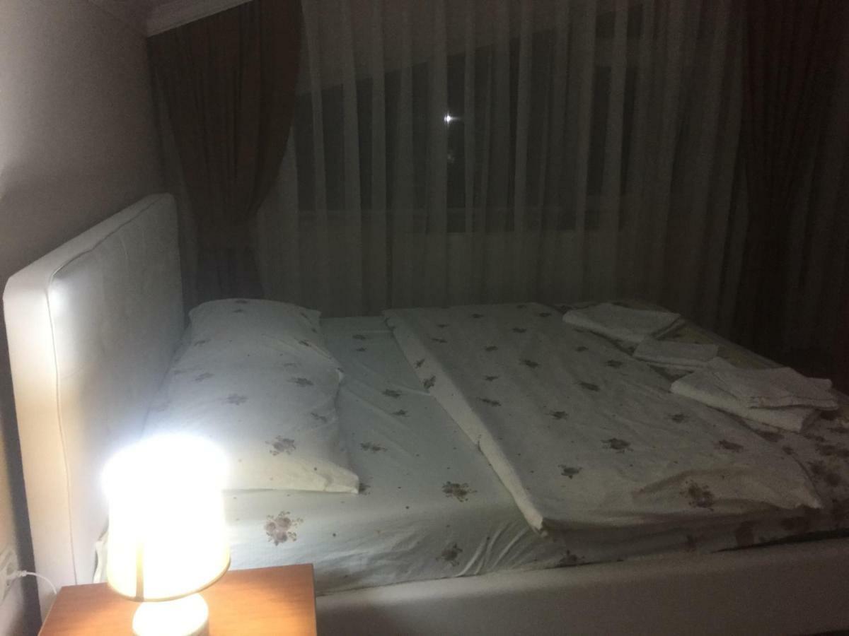 Apartment Perla Prishtine Bagian luar foto