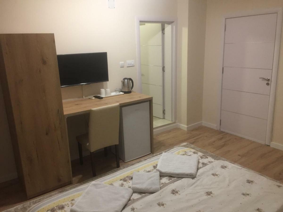 Apartment Perla Prishtine Bagian luar foto